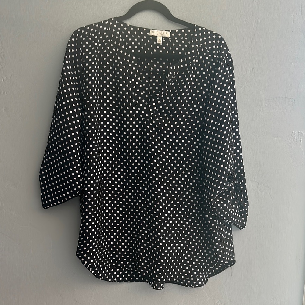 Chaus New York Black and White Boxy Blouse with Peter Pan Collar